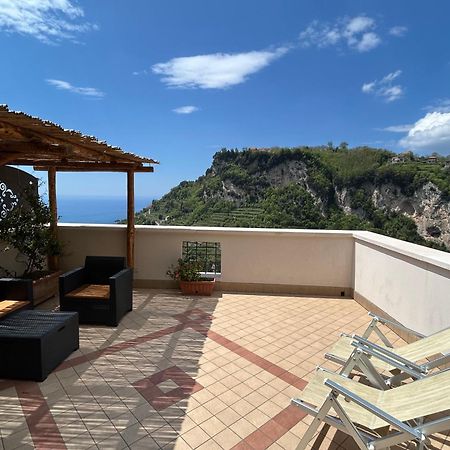 Agriturismo Orrido Di Pino アジェーロラ エクステリア 写真