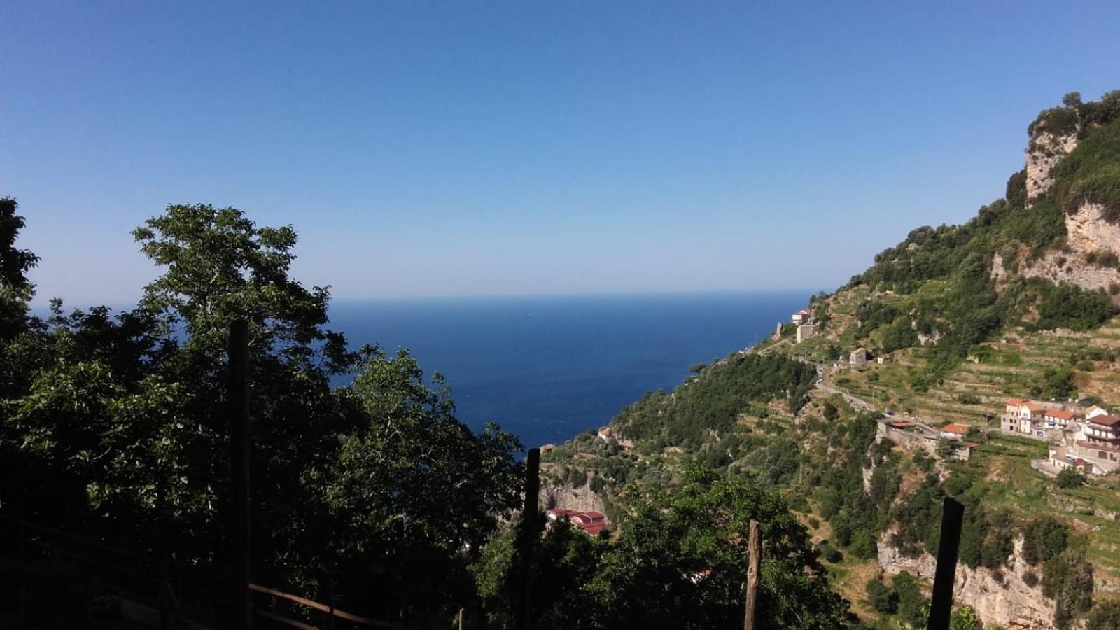 Agriturismo Orrido Di Pino アジェーロラ エクステリア 写真