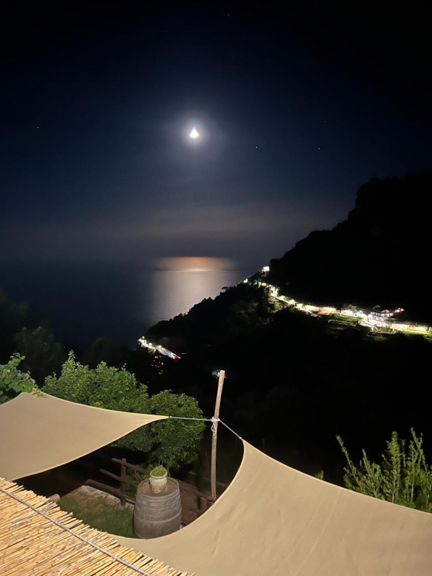 Agriturismo Orrido Di Pino アジェーロラ エクステリア 写真