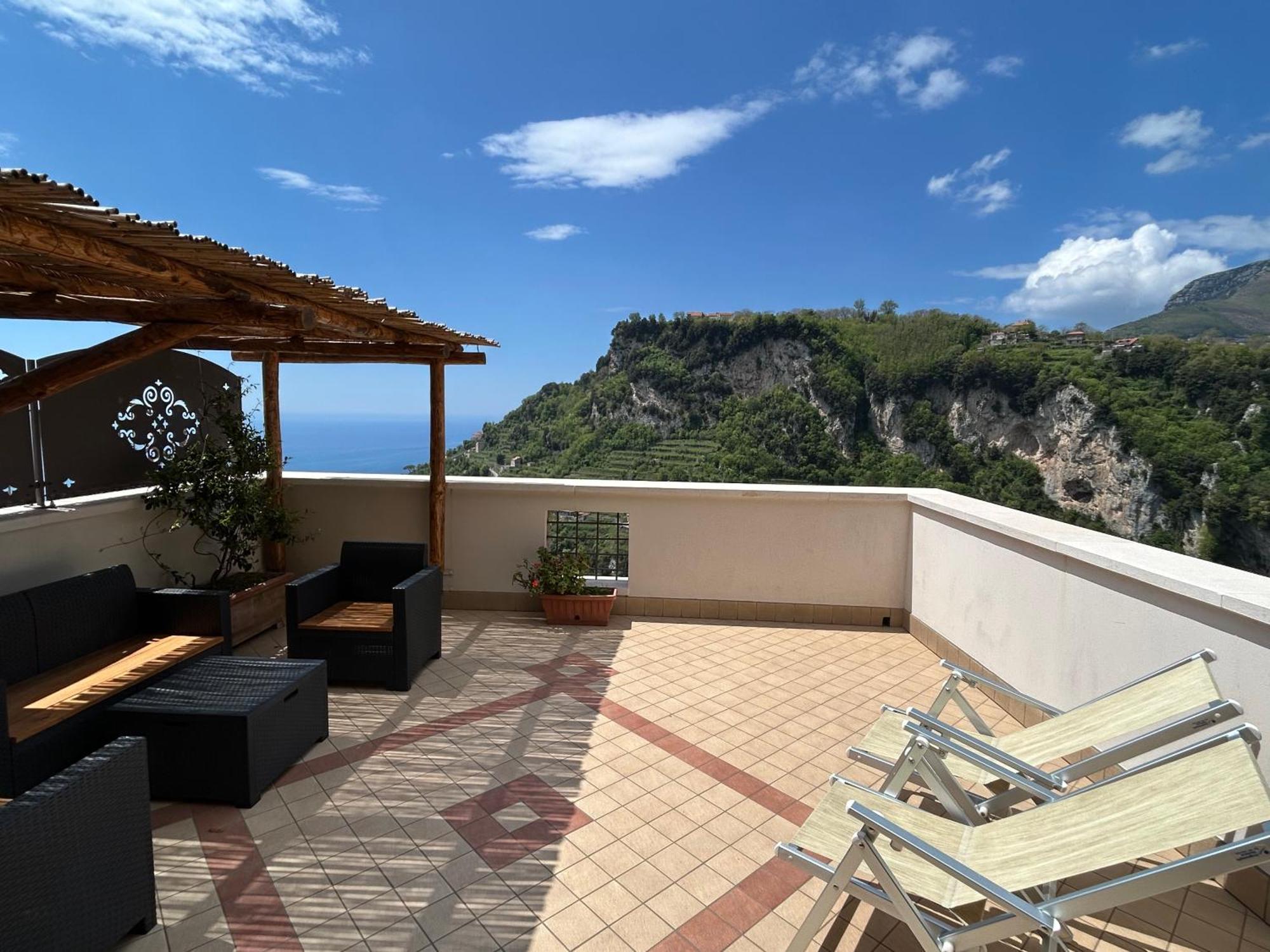 Agriturismo Orrido Di Pino アジェーロラ エクステリア 写真